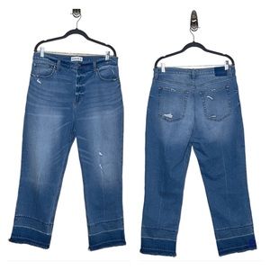 Abercrombie & Fitch Ultra High Rise Straight Leg Released Hem Jeans